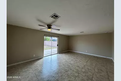 4753 N 70th Avenue, Phoenix, AZ 85033 - Photo 11