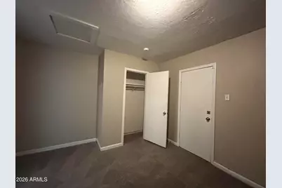4753 N 70th Avenue, Phoenix, AZ 85033 - Photo 17