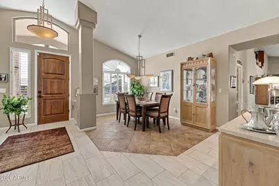 2152 E Sapium Way, Phoenix, AZ 85048 - Photo 5