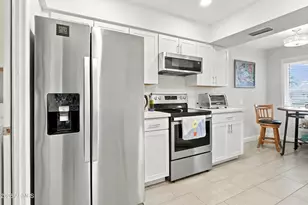 19610 N Camino Del Sol, Sun City West, AZ 85375 - Photo 9