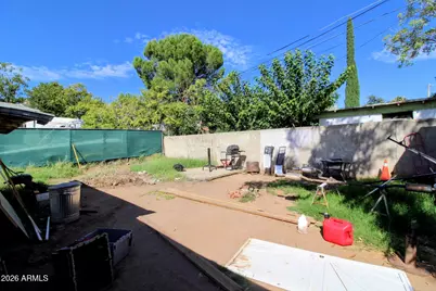 349 S Devereaux Street, Globe, AZ 85501 - Photo 11