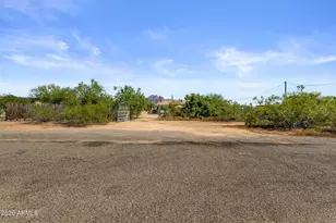 2141 N Plaza Dr, Apache Junction, AZ 85120 - Photo 3