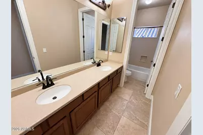 2314 W Old Paint Trail, Phoenix, AZ 85086 - Photo 17
