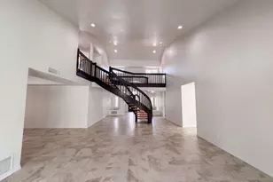 10240 E Cochise Dr, Scottsdale, AZ 85258 - Photo 3