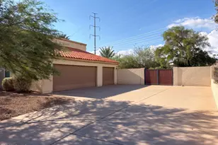 10240 E Cochise Dr, Scottsdale, AZ 85258 - Photo 33