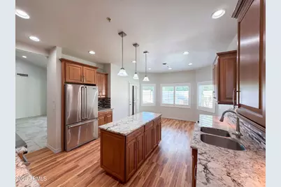 10240 E Cochise Drive, Scottsdale, AZ 85258 - Photo 9