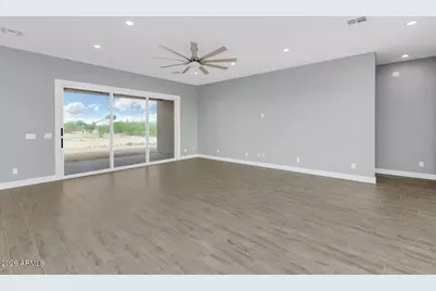 28328 N 220th Avenue, Wittmann, AZ 85361 - Photo 11