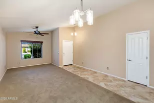 4433 W Phalen Dr, Phoenix, AZ 85087 - Photo 3
