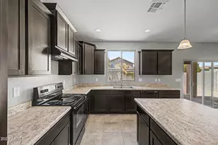 8510 N 61st Dr, Glendale, AZ 85302 - Photo 9