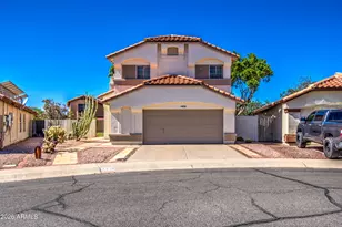 834 S Cancun Dr, Gilbert, AZ 85233 - Photo 7