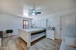 498 W Gail Dr, Chandler, AZ 85225 - Photo 25