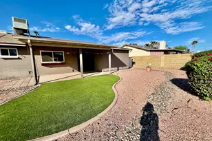 3661 W Campo Bello Dr, Glendale, AZ 85308 - Photo 7