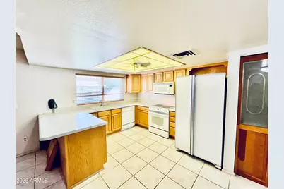 3661 W Campo Bello Drive, Glendale, AZ 85308 - Photo 17