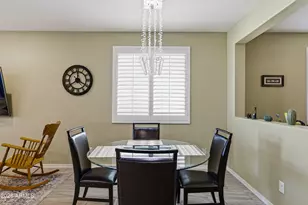 3710 E Branham Ln, Phoenix, AZ 85042 - Photo 9