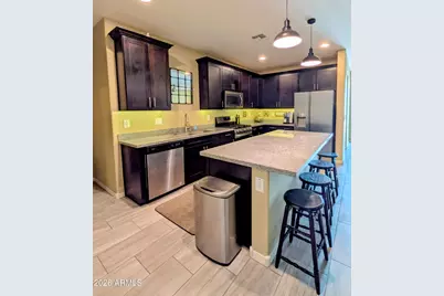 3710 E Branham Lane, Phoenix, AZ 85042 - Photo 11