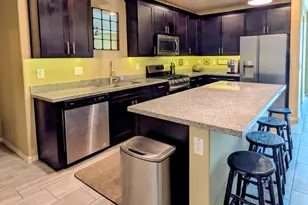 3710 E Branham Ln, Phoenix, AZ 85042 - Photo 11