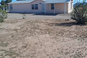 21131 W Dale Ln, Wittmann, AZ 85361 - Photo 1