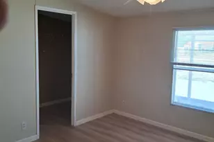 21131 W Dale Ln, Wittmann, AZ 85361 - Photo 7