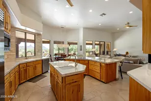 8400 E Dixileta Dr, Scottsdale, AZ 85266 - Photo 9