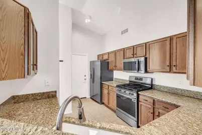 15448 W Yucatan Drive, Surprise, AZ 85379 - Photo 7