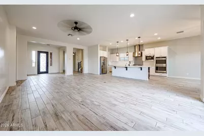 9910 W Redbird Road, Peoria, AZ 85383 - Photo 15