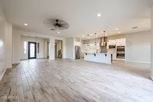 9910 W Redbird Rd, Peoria, AZ 85383 - Photo 15