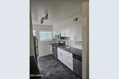 2108 E Fairmount Avenue #15A, Phoenix, AZ 85016 - Photo 3