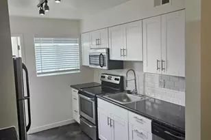 2108 E Fairmount Ave, Phoenix, AZ 85016 - Photo 3