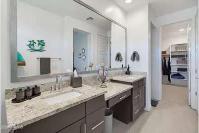 24819 N 171st Lane, Surprise, AZ 85387 - Photo 21