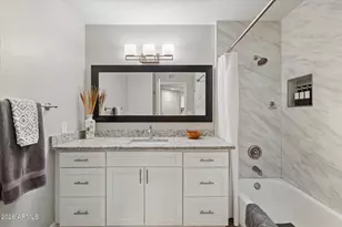 9460 E Mission Ln, Scottsdale, AZ 85258 - Photo 23