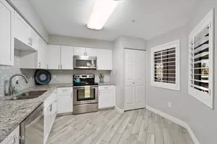 9460 E Mission Ln, Scottsdale, AZ 85258 - Photo 9