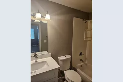 935 E Roma Avenue #4A, Phoenix, AZ 85014 - Photo 11