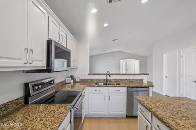 30324 N 128th Lane, Peoria, AZ 85383 - Photo 17