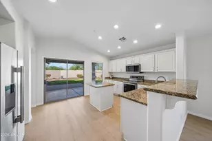 30324 N 128th Ln, Peoria, AZ 85383 - Photo 15