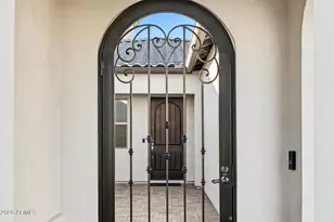 27676 N 74th Ln, Peoria, AZ 85383 - Photo 9