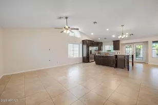 19614 N 36th St, Phoenix, AZ 85050 - Photo 3