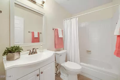 19614 N 36th Street, Phoenix, AZ 85050 - Photo 15