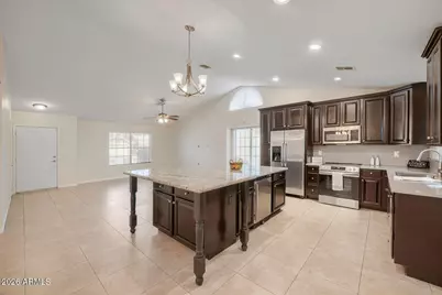 19614 N 36th Street, Phoenix, AZ 85050 - Photo 7