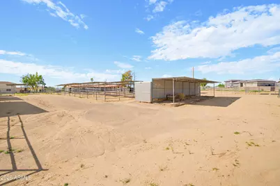 1302 E Maddock Road, Phoenix, AZ 85086 - Photo 47