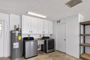 9319 W Glen Oaks Cir, Sun City, AZ 85351 - Photo 23