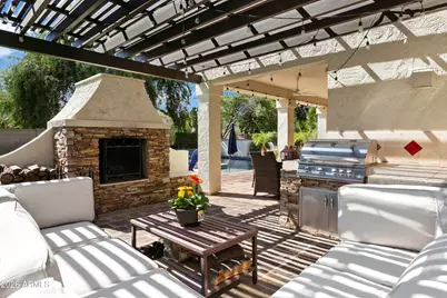 6737 E Evans Drive, Scottsdale, AZ 85254 - Photo 3