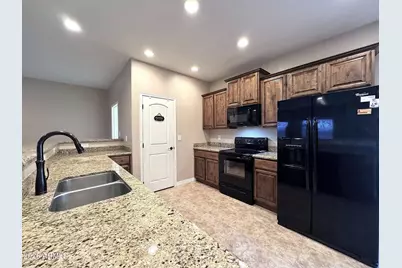 11420 E Wier Avenue, Mesa, AZ 85208 - Photo 3