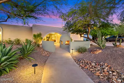 3315 E Malapai Drive, Phoenix, AZ 85028 - Photo 1