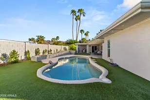 3315 E Malapai Dr, Phoenix, AZ 85028 - Photo 43