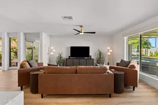 3315 E Malapai Dr, Phoenix, AZ 85028 - Photo 15
