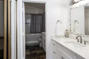 11015 W Laurelwood Ln, Avondale, AZ 85392 - Photo 3