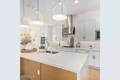 8543 W Palo Verde Drive, Glendale, AZ 85305 - Photo 1