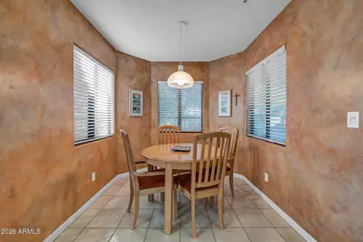 10497 E Cinnabar Avenue, Scottsdale, AZ 85258 - Photo 13
