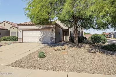 15726 W Arrowhead Drive, Surprise, AZ 85374 - Photo 5