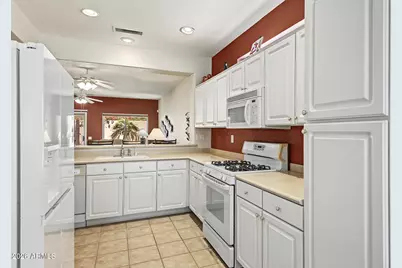 15726 W Arrowhead Drive, Surprise, AZ 85374 - Photo 13